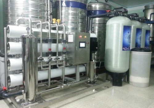 Giải pháp điều khiển tự động hệ thống máy lọc nước RO công nghiệp